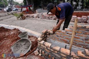 Penataan Taman Kota Daha di Jakarta Selatan