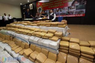 Polri Ungkap Sindikat  Peredaran 1,5 Ton Ganja