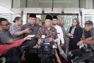 Ketua BK DPD dan Wakil Ketua DPD Jenguk Irman Gusman