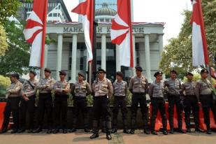 Malam Ini, Sejumlah Ruas Sekitar MK Mulai Ditutup