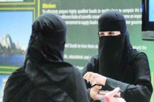 Perempuan Bekerja di Saudi Cari Pengakuan