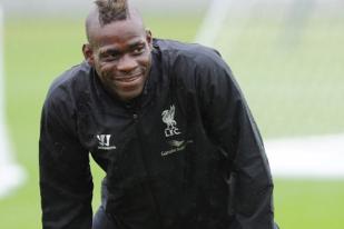 Balotelli Resmi ke Liverpool 