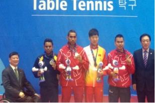 Dua Atlet Tenis Meja Indonesia Rebut Medali Emas