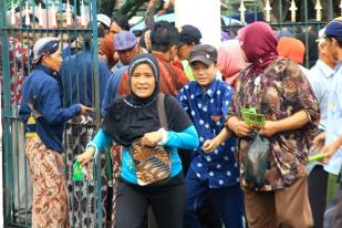 Grebeg Sekaten, Warga Padati Kraton Yogyakarta