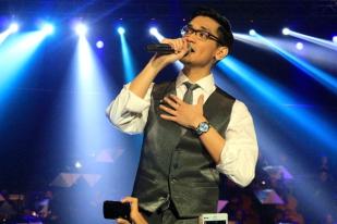 Afgan Persembahkan ‘Dari Hati’ di Hari Kasih Sayang