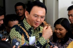 Imlek, Ahok: Kalau Datang Makanannya Haram