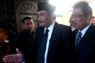 Lewat Djarot, Ahok Titip Salam Hangat untuk Megawati