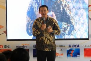 Ahok Janjikan Waktu Tunggu Bus Tak Lebih 7 Menit