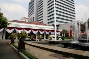 Kantor Ahok Masuk Kawasan Penyumbang Sampah Terbesar