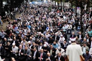 Muslim Jerman Unjuk Rasa Menentang NIIS