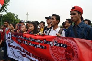 Trisakti Kemerdekaan 100 Persen