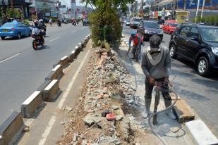 Penghijauan Jalan Margonda Depok