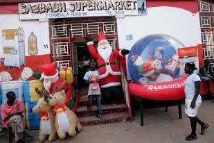 Guinea Larang Perayaan Natal dan Tahun Baru