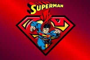 SUPERMAN: 80 Tahun Sang Legenda