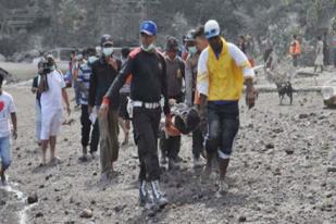 BNPB : 157 Murid Dipindahkan Ke Maumere Pasca Bencana Rokatenda