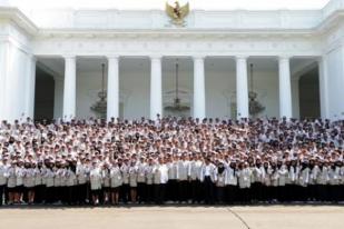 Presiden Jokowi Lepas Guru Garis Depan 