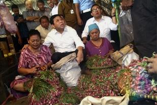 Mendag Kaji Ulang Impor Bawang dan Cabai