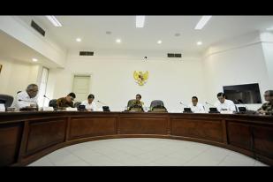 Presiden Jokowi Rapat Bahas Pengungsi Sinabung