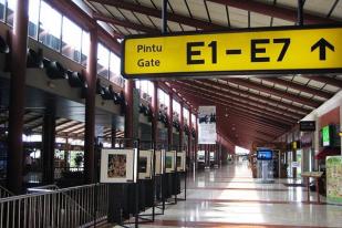 Terminal 2 E Bandara Soekarno-Hatta Terbakar