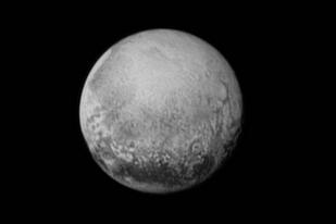 Planet Pluto Lebih Besar dari Perkiraan Semula