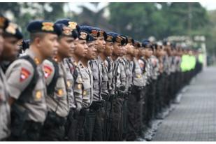 347 Polisi Jaga Salat Idul Adha Tolikara