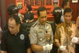 Polda Metro Jaya Ringkus Tersangka Pemilik Senjata Api Ilegal 