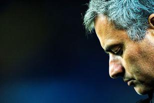 Haruskah Mourinho Dipecat?