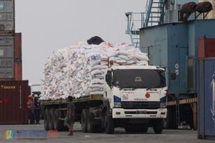 Harga Beras Naik, Mendag Minta Bulog Operasi Pasar