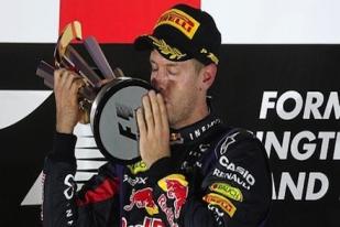 Sebastian Vettel Spesialis Juarai F1 Singapura