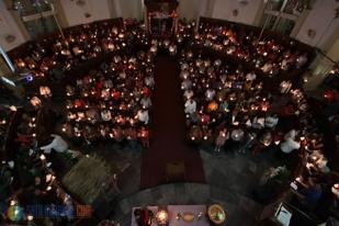 Misa Natal di Gereja Theresia Digelar Tiga Hari