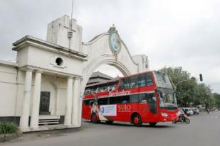 Keliling Kota Surakarta dengan Bus Wisata Werkudara