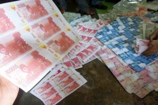 Rupiah Kamis Sore Melemah Menjadi Rp 13.903