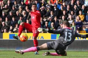 Hujan Gol, Norwich Dipermalukan Liverpool 4-5