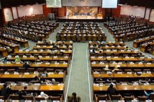 Rapat Paripurna Sahkan 40 RUU dan Perubahan Prolegnas 2016