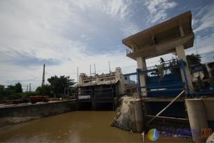 Dua Pintu Air di DKI Jakarta Siaga Tiga