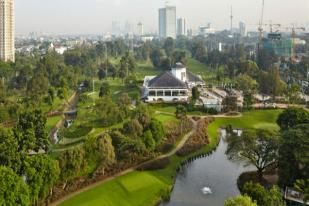 Ahok: Lapangan Golf Senayan akan Jadi RTH