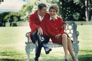 RIP Nancy Reagan, Misi Satu-satunya adalah Mendukung Suami 