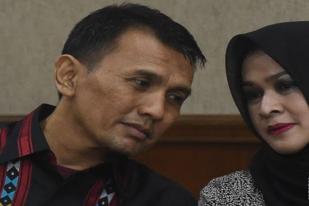 Gatot Pujo Nugroho dan Istri Hadapi Sidang Vonis