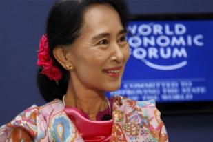 Suu Kyi Umumkan Rencana Pembebasan Tapol