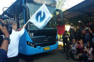 Ahok Ingin Transjakarta Kuasai Rute Bus Reguler