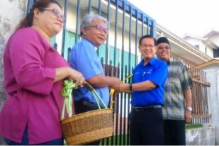 Gereja dan Masjid Sarawak 50 Tahun Akur Berbagi Lahan Parkir