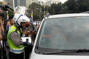 Hari Pertama Tilang, Pengawasan Sistem Ganjil Genap Berlapis