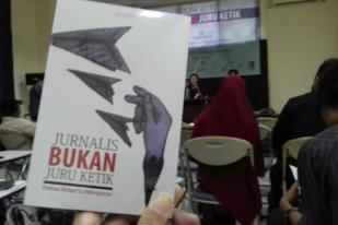 Jurnalis Harus Menulis dengan Nurani