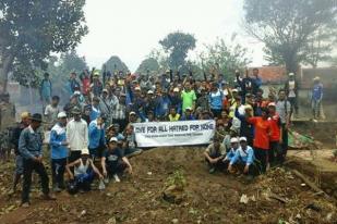 Ahmadiyah Garut dan Tasikmalaya Bantu Korban Banjir