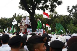 Aksi FPI di Depan Balkot DKI Kondusif, Aparat Keamanan Lega