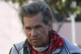 Michael Douglas Ungkap Val Kilmer Menderita Kanker