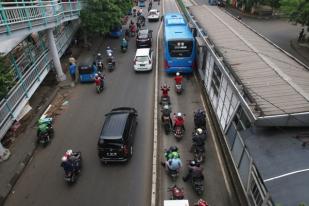 Demo 4 November, Beberapa Rute Bus Transjakarta Dialihkan