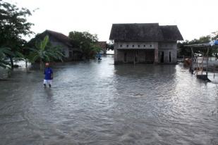 Ancaman Banjir-Longsor Hingga Januari 2017