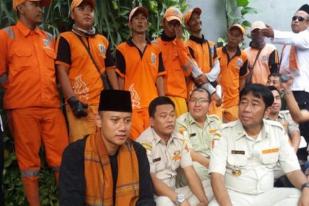 Agus Siap Tingkatkan Kesejahteraan Pasukan Oranye