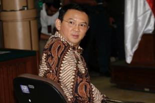 “Majelis Hakim Harusnya Pertimbangkan Eksepsi Ahok”  